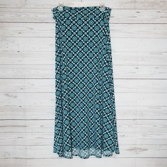 LuLaRoe Dresses & Skirts - 🌼Lula Roe Skirt Size Small